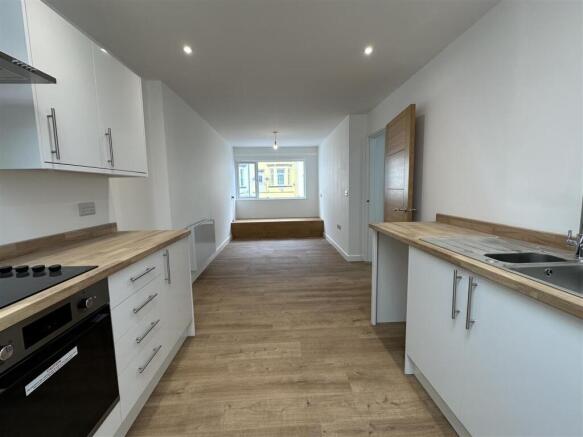 Kitchen Lounge.jpeg