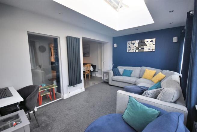Family Room 2.jpg