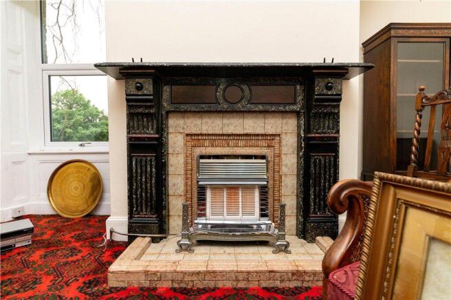 4 bed Detached for sale Image 7