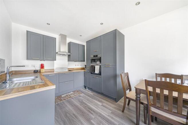 Kitchen/Dining