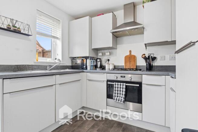3 bed Terraced for sale Image 8