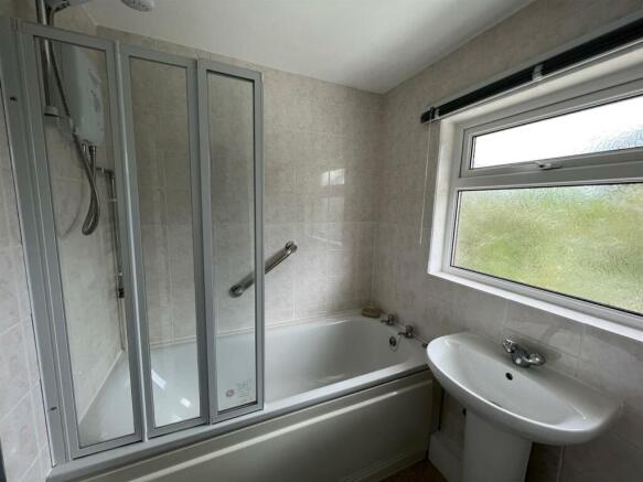 57 Clerkenwell bathroom.jpg