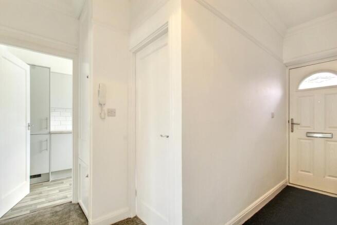 3.ENTRANCE.jpg