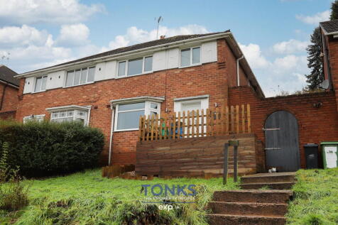 Beautifully presented, Stourdell Road, Halesowen, B63