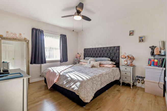 3 bed Detached for sale Image 10