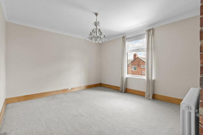 4 bed Terraced for sale Image 10