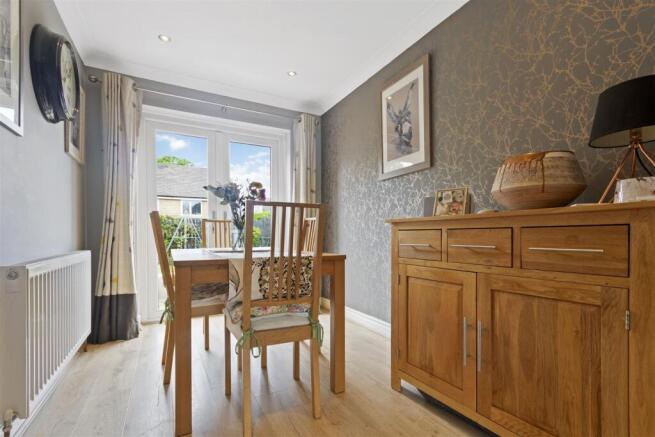 3 bed Detached for sale Image 4