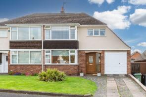 71, Drew Crescent, Stourbridge DY9 0UX