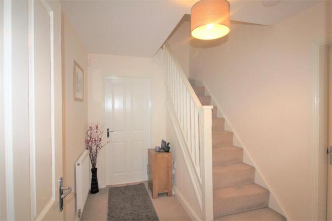 Hall Stairs  Landing (002).jpg