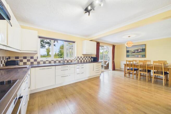 Kitchen / Diner