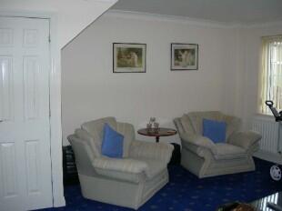 2nd view of lounge
