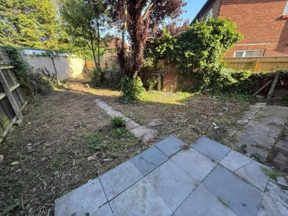 3 bed Semi-Detached for sale Image 10