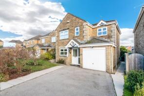 4, Helston Grove, Honley, Holmfirth HD9 6GL