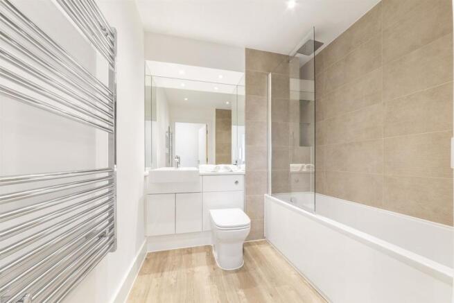 Bathroom.jpg