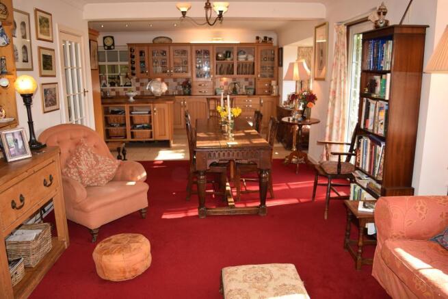 Sitting Room-Breakfast Room-Kitchen