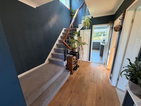 3 bed Detached for sale Image 11