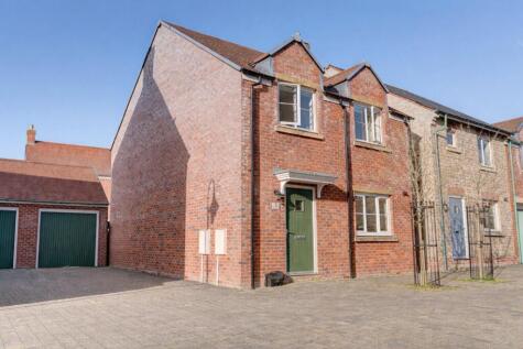 Staldon Court, East Wichel, Swindon, Wiltshire, SN1