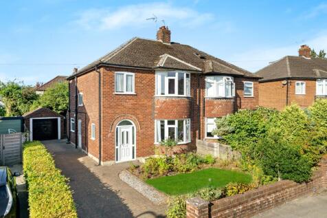 St. Leonards Road, Harrogate, HG2