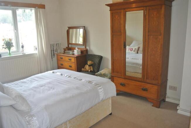 TempleGrove1-Bed1.JP