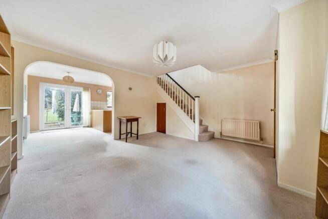 Living Room (2)