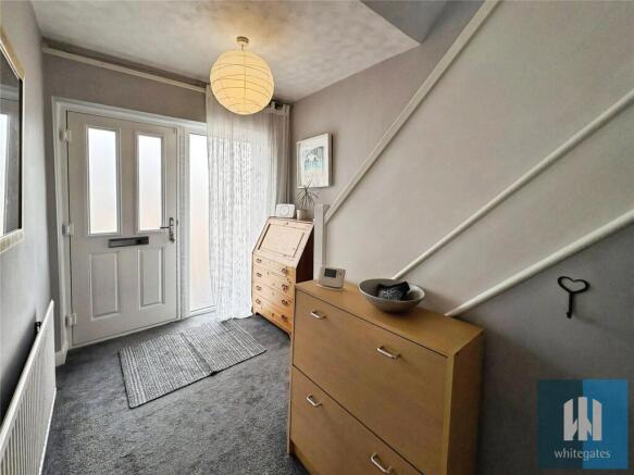 3 bed Semi-Detached for sale Image 10
