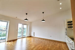 158, William Mundy Way, Dartford DA1 5WW