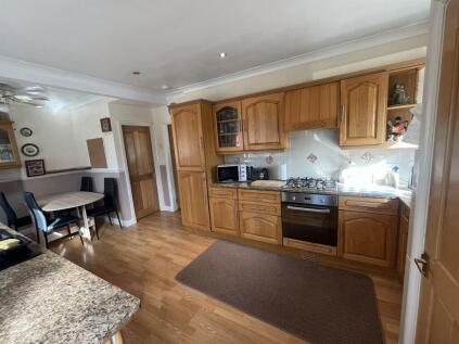 Linley Avenue, Haxby, York