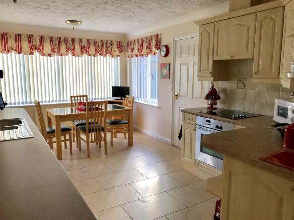 Kitchen diner