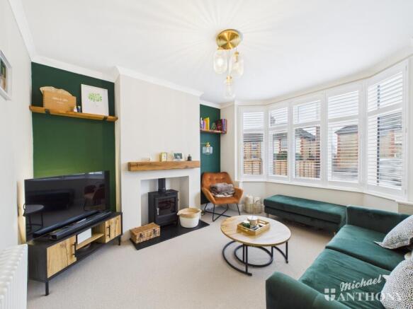 CAM02773G0-PR0399-STILL001