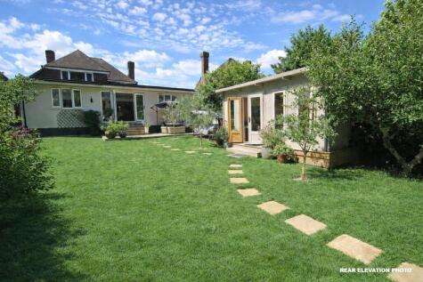 Woodland Avenue, Eastbourne, East Sussex, BN22