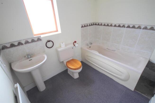 NV Bathroom.JPG