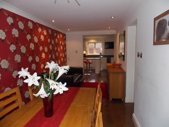 Dining Area/Lounge