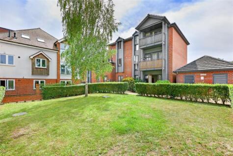 Sycamore Place, Chigwell