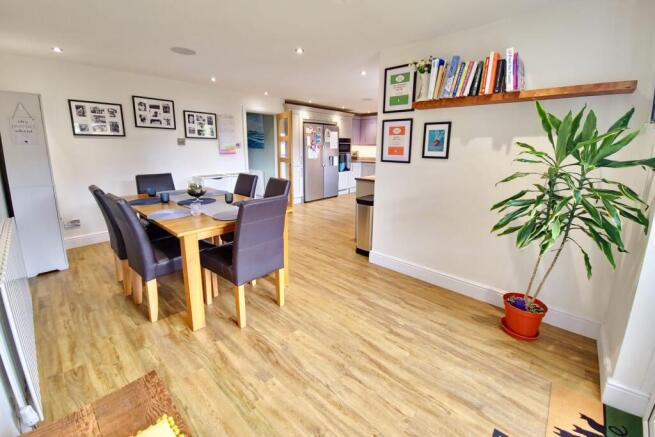 Kitchen/Dining Room