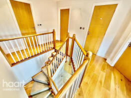 10, Queens Court, Birmingham B32 2LE