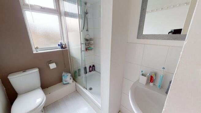 4 bed End of Terrace to rent Image 7