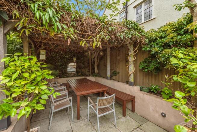 Grove Park Road, W4 - FOR SALE