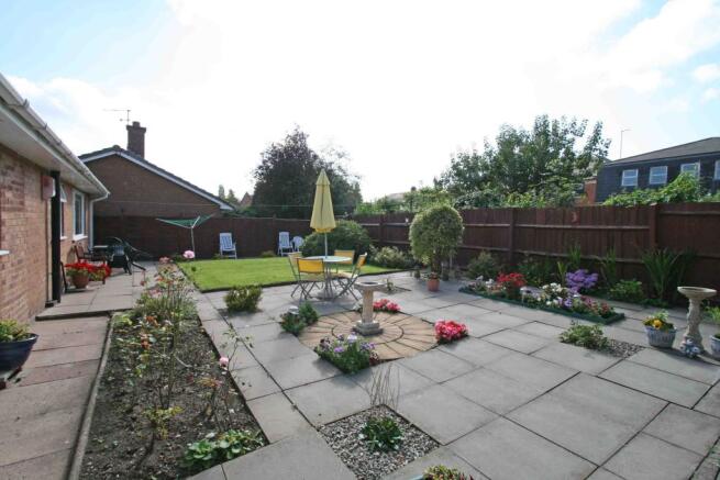 Full pic of garden