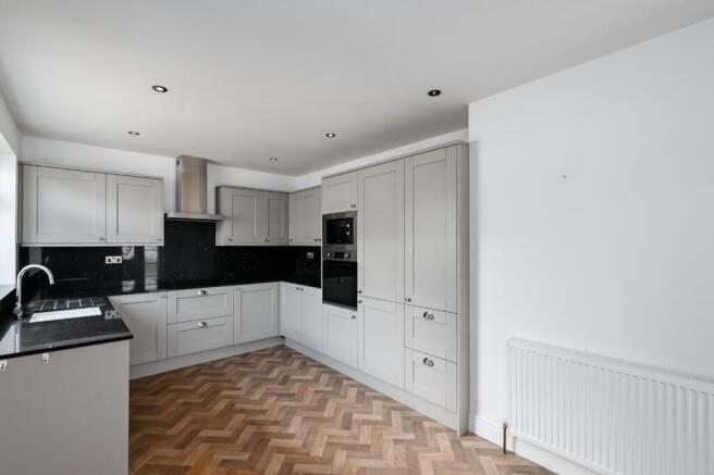 3 bed Bungalow for sale Image 5