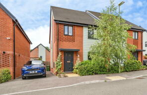6, Atkinson Close, Fareham PO15 7QA