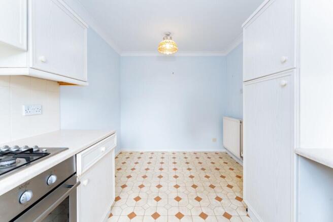 3 bed Terraced for sale Image 4