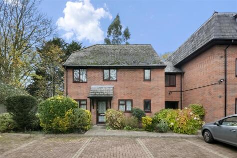 Westcombe Lodge Drive, Hayes