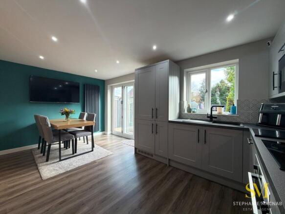Whalley Drive, Formby, Liverpool, L37 – další