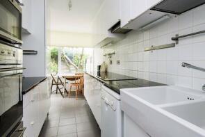 Flat 36, Oakshott Court, Polygon Road, London NW1 1ST