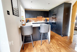 46, Astley Road, Leicester LE9 7BH