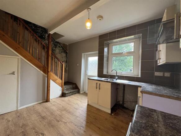 2 bed End of Terrace for sale Image 8