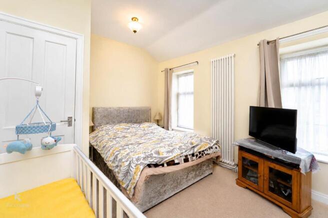 2 bed Terraced for sale Image 6