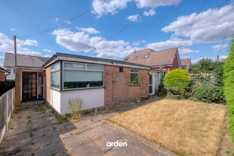 Woodrow Lane, Catshill, B61