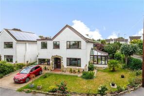 7, Parkfield Drive, Boston Spa, Wetherby LS23 6EF
