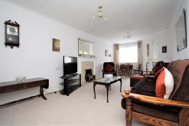living room `1.jpg